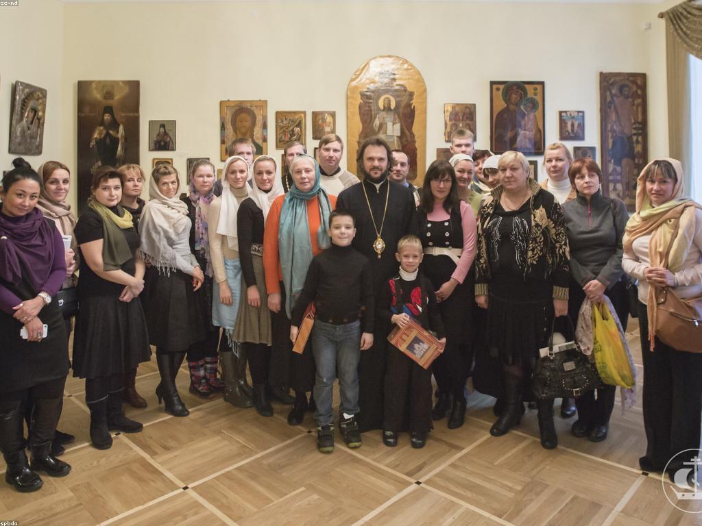 ការវិភាគហ្គារី: ការបកស្រាយពីសិល្បៈនិងវប្បធម៌